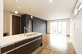 株式会社サイエンスLDホームの施工事例「兵庫県小野市☆リビング階段と大きなバルコニーのあるお家」の画像3