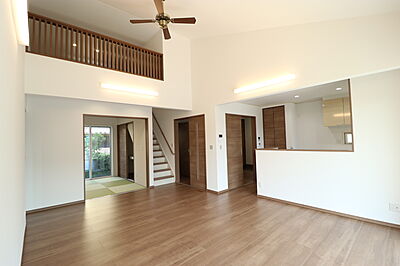 和風・和モダンスタイルのリビング 国分ハウジング 鹿児島店の事例画像