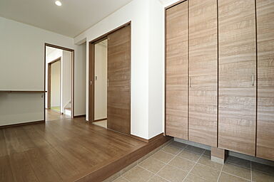 株式会社国分ハウジングの施工事例「空間づくりにこだわったロフトのある平屋 【姶良市東餅田 N様邸】」の画像5