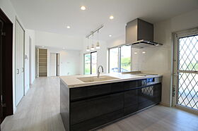 株式会社国分ハウジング 姶良店の施工事例「ゆったりとした時間が流れる3人暮らしの平屋の家 【姶良市 H様邸】」の画像5