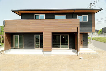 株式会社国分ハウジング 姶良店の施工事例「おうちを楽しむ工夫がいっぱいの二階建て 【日置市 A様邸】」の画像