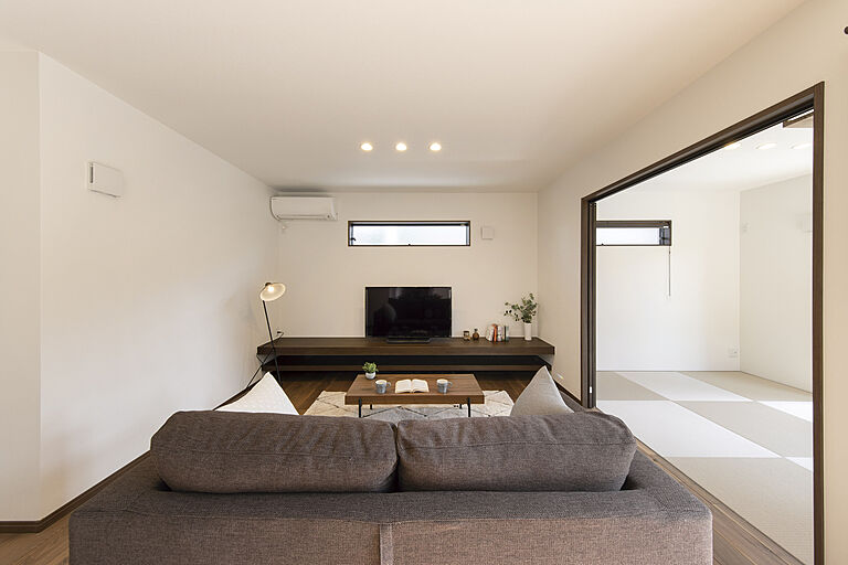 株式会社東海住宅 エンジョイホームの公式画像_リビング3