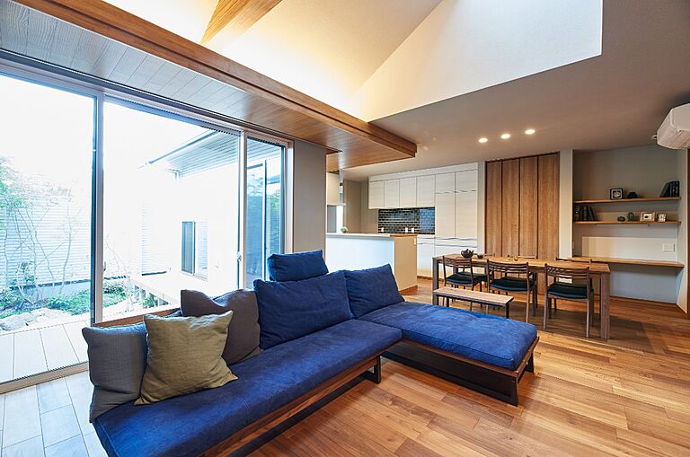 東宝ホーム株式会社 熊本支店の公式画像_リビング2