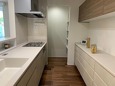 東宝ホーム株式会社 熊本支店の施工事例「心地よい優しさに包まれる家」の画像2