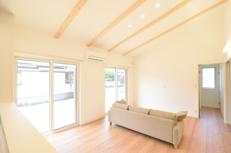 重松建設株式会社の公式画像_リビング2