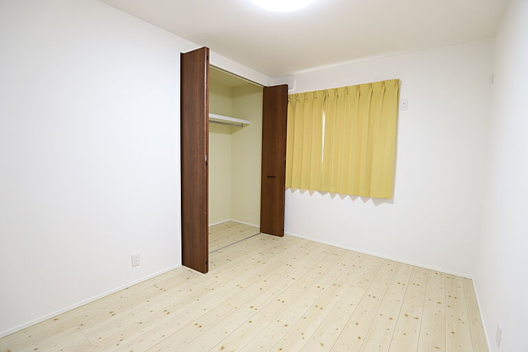 重松建設株式会社の公式画像_洋室5