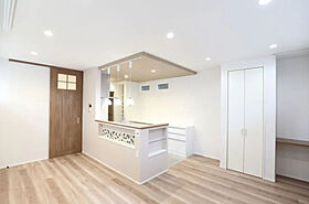 重松建設株式会社の施工事例「タイル使いがかわいい2LDKの平屋」の画像1