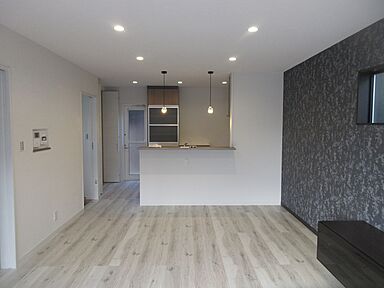 株式会社フラットホームの施工事例「20代ご夫婦の想いが詰まった収納力抜群の家」の画像2