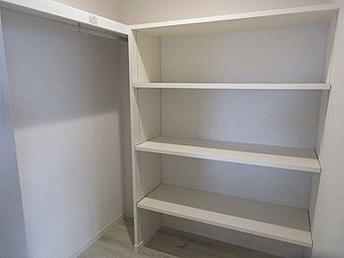 株式会社フラットホームの施工事例「20代ご夫婦の想いが詰まった収納力抜群の家」の画像4