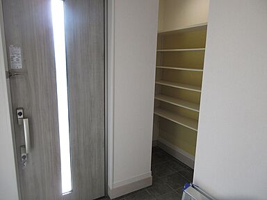 株式会社フラットホームの施工事例「20代ご夫婦の想いが詰まった収納力抜群の家」の画像5