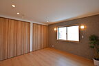 木の家スタイルの洋室 内藤ホームの事例画像