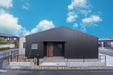 内藤ホームの施工事例「家事ラク動線の平屋」の画像