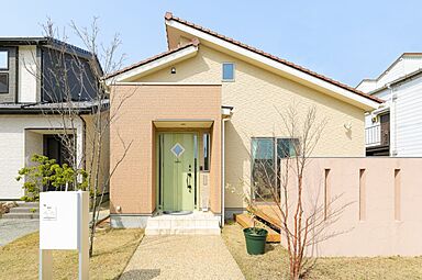 株式会社秀光ビルド 高知店の施工事例「平屋なら秀光ビルド」の画像