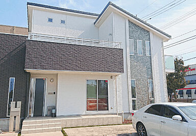 株式会社秀光ビルド 高知店の施工事例「暮らしやすさを追求した家」の画像