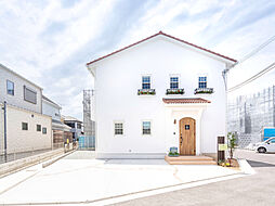 はなまるの家の施工事例「暮らしやすさと可愛いを叶える真っ白な漆喰のお家 和歌山県和歌山市」の画像