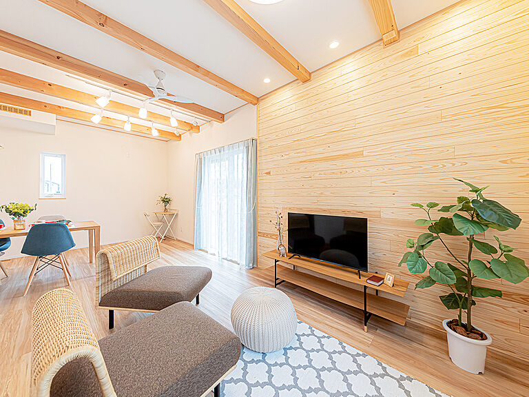 はなまるの家の公式画像_リビング3