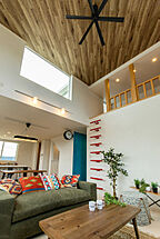 カフェスタイルのリビング ハラケン工務店の事例画像