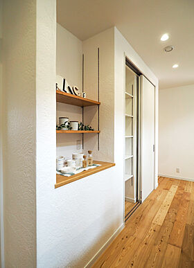 株式会社プレースホーム福岡店の施工事例「風と光と暮らす、スキップフロアのある家」の画像4