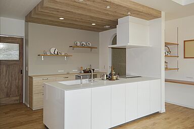 株式会社プレースホームの施工事例「ワンちゃんも、赤ちゃんも、共に笑顔になれる住まい(長期優良住宅)」の画像2