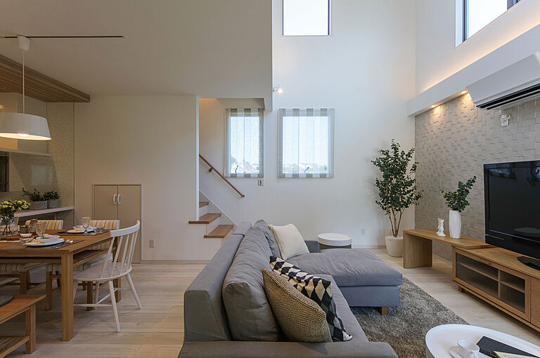 株式会社秀建の公式画像_リビング3