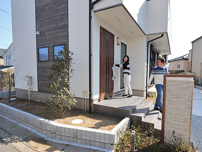 株式会社秀建の公式画像_玄関6