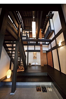 トヨキタホームの施工事例「古民家風の重厚なお家」の画像1