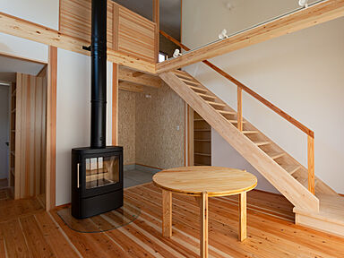 株式会社 大市住宅産業の施工事例「【セカンドハウス/薪ストーブ/丹波篠山市】桜坂のアトリエ」の画像2