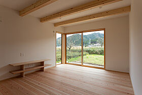 株式会社 大市住宅産業の施工事例「【移住/田舎暮らし/緑と暮らす/丹波篠山市】茶畑の家」の画像2