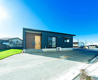 Rico Life. 久喜店の施工事例「人気の平屋住宅」の画像