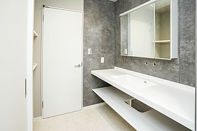 Rico Life. 久喜店の施工事例「シンプルモダンの平屋住宅」の画像5