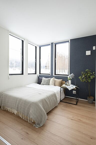 SAWAMURA建築設計 敦賀スタジオの施工事例「大開口によって開放感あるレストラン併用住宅【滋賀県高島市】」の画像3