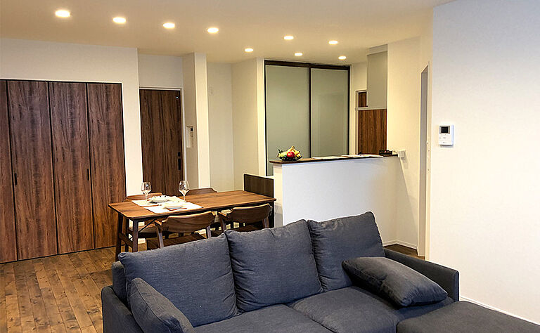 ワイケイホーム株式会社の公式画像_リビング2