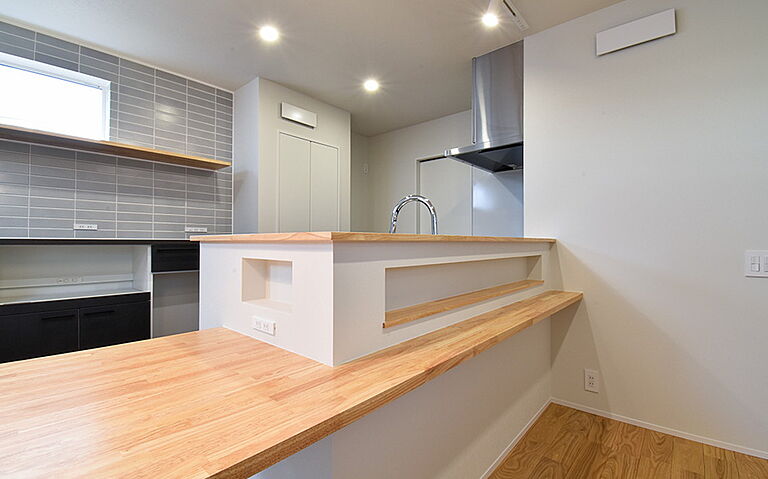 ワイケイホーム株式会社の公式画像_キッチン3