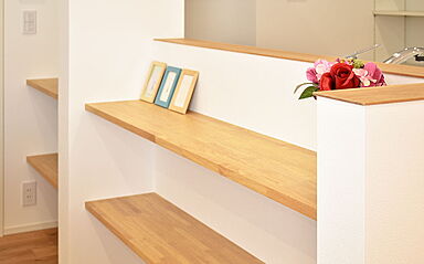 ワイケイホーム株式会社の施工事例「デザインと高いメンテナンス性を両立する家」の画像7