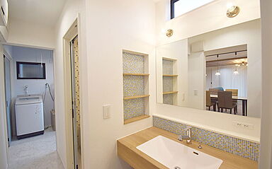 ワイケイホーム株式会社の施工事例「間取りと設備で楽しいライフプランを叶える家」の画像3