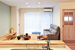 ワイケイホーム株式会社の施工事例「シンプルな暮らしを実現する、オシャレなキューブ型の家」の画像