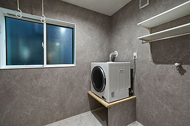 ワイケイホーム株式会社の施工事例「すっきりとした空間に、家事ラク工夫と遊び心を取り入れた暮らし」の画像5