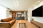 シンプルモダンスタイルのリビング KOYO ARCHITECTSの事例画像