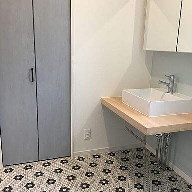 株式会社e-houseの施工事例「ふんわりカラーのコンパクトなおうち」の画像3