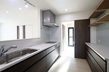 株式会社e-houseの施工事例「動線にこだわった平屋住宅」の画像2