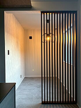 株式会社e-houseの施工事例「内と外でつながる モダンな邸宅」の画像8