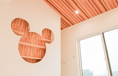 建築工房sakuraの施工事例「勾配天井が美しい平屋の家」の画像2