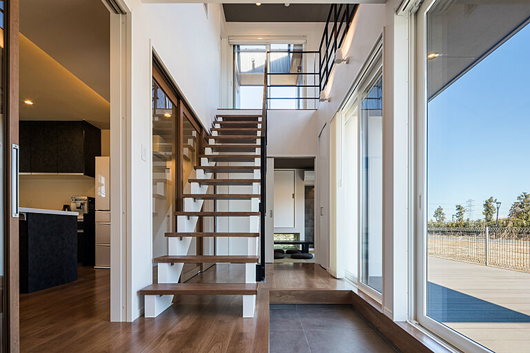 パナソニックビルダーズグループ 株式会社レジェンドホームの公式画像_玄関5