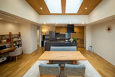 パナソニックビルダーズグループ 株式会社レジェンドホームの施工事例「茨城県守谷市 A様邸 要塞を創造させる家」の画像7