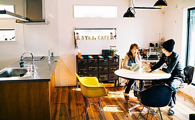 ハウスジャパンの施工事例「「ENJOY LIFE!! 暮らすより『遊ぶ』」」の画像