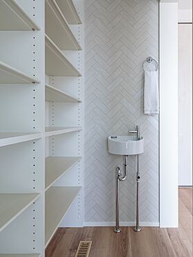 ハウスジャパンの施工事例「安城市_集う人が楽しく、笑顔になる工夫満載なお家」の画像4