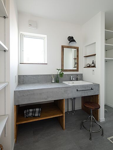 ハウスジャパンの施工事例「メタリックカラーのガルバリウムの家」の画像6