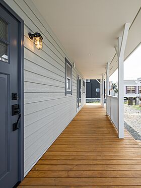 ハウスジャパンの施工事例「湖畔の街に建つカリフォルニアスタイルの家」の画像6