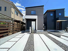 ハウスジャパンの施工事例「家族のつながりとくつろぎを両立したお家」のメイン画像