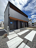 シンプルモダンスタイルの外観 ハウスジャパンの事例画像